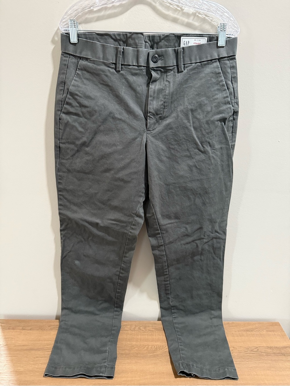 GAP Men's Charcoal Gray Chino Pants